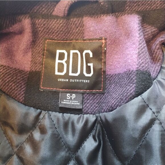 BDG Urban Outfitters purple black plaid warm jacket size S - Picture 7 of 9